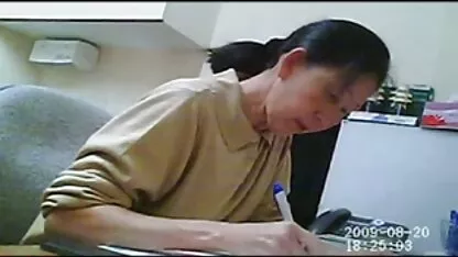 Thực nữ bác sĩ, bác sĩ 2