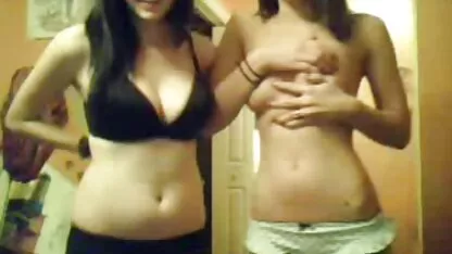 Hai cô gái showcam jav nội dung