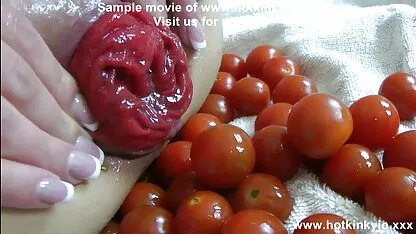 Quái vật hậu môn (50 cà chua) hiep dam xxx video