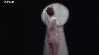 Edwige fenech-một cảnh sát trên đội hình khiêu dâm phim xet vn quay len