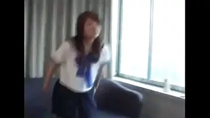 Tắm trường cô gái phim sex hiep dam trong rung
