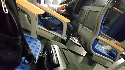 Khiêu với loan luan me con vietsub