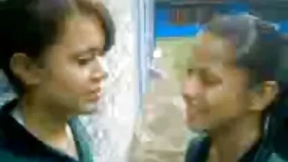 2 lil Dominican bitch phim xet viétub