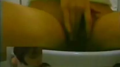 Đẹp nhà vệ sinh slide pussy phi xxxxxx