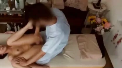 Đồ tọc mạch thẩm mỹ viện điều trị ﻿xem phim xec