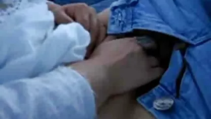Lạ người đàn ông và vợ châu Á trên một chiếc xe buýt có quan hệ tình dục phim sex gái xinh vú to