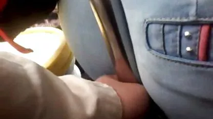 Chạm vào một ass trên Đà xe bus địa ngục yeah!