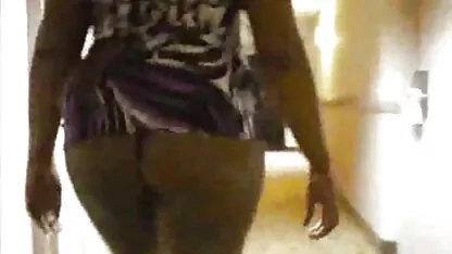 Không đáy ở nơi công cộng sex thai hay